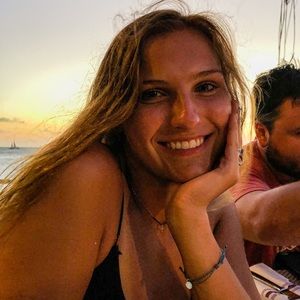 Meet your Posher, Leah